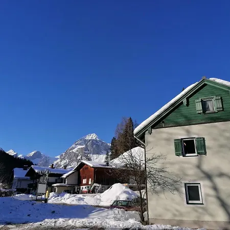 Helle Saunahaus Daire